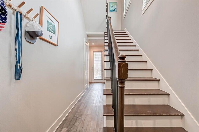 Foto del edificio - 1604 Sabine St