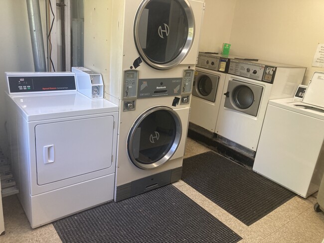 laundry room - 211 Tower Dr