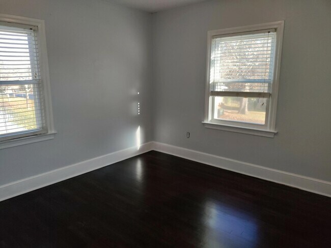 Foto del edificio - 1435 11th St NW