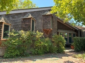 Building Photo - 2125 Bueno Dr