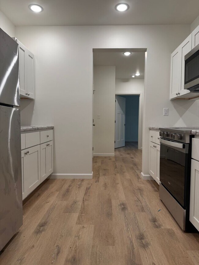 Building Photo - 4624 MO-72