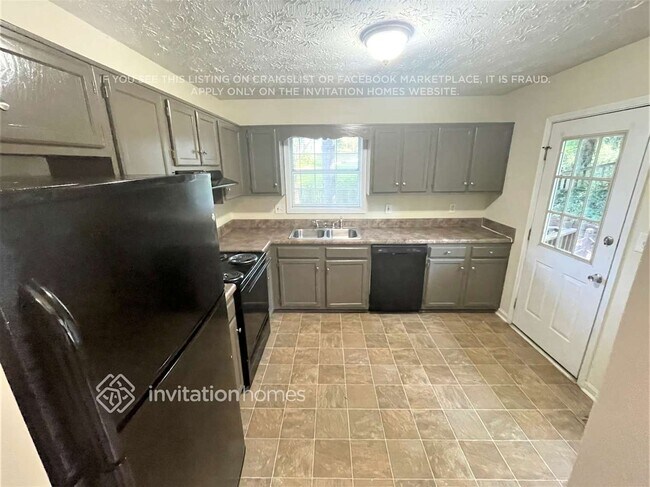 Building Photo - 3010 Mill Ct
