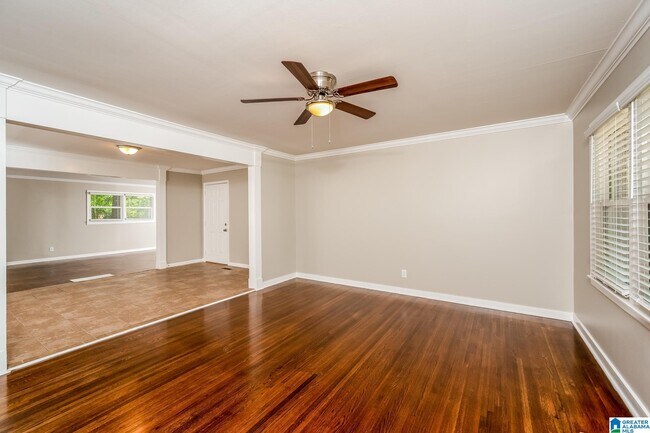 Foto del edificio - 1360 Orlando Cir NE