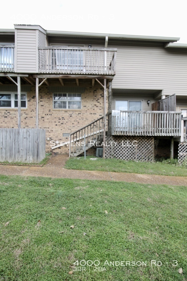 Building Photo - 4000 Anderson Rd
