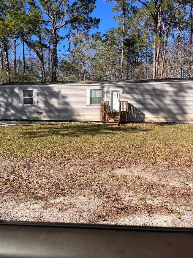 Building Photo - New Construction 3/2 Ready Now !