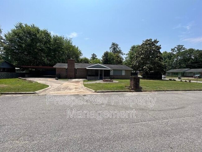 Building Photo - 615 Buford Dr
