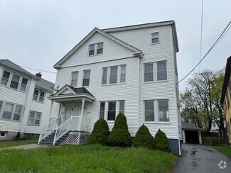 Building Photo - 94-96-96 Thomaston St