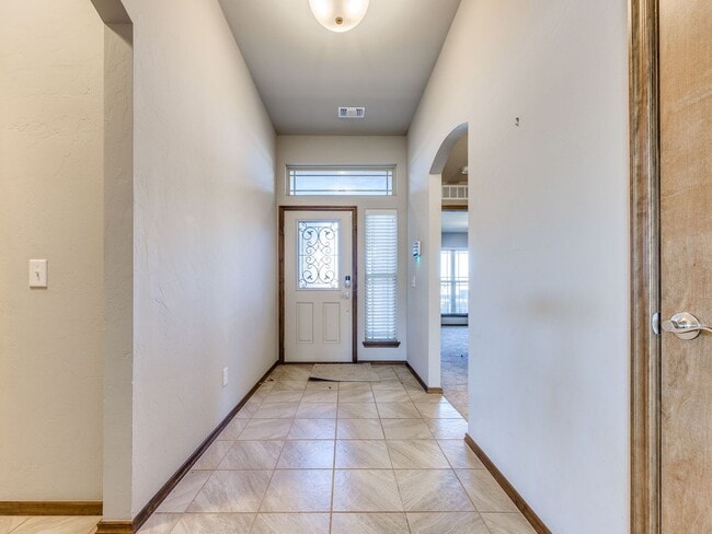 Photo - Beautiful Spacious Home + Deer Creek Schools + 3 bedrooms plus Study