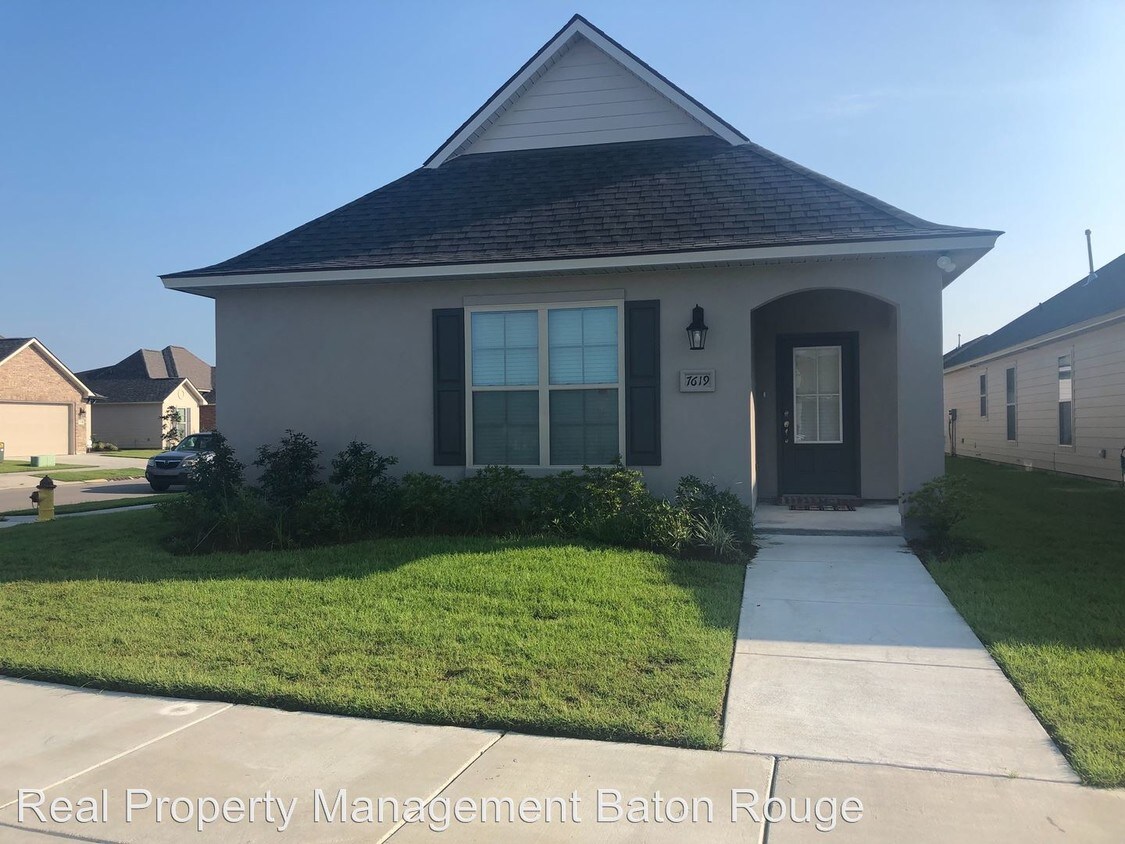 7619 W Pelican Lakes Ave, Baton Rouge, LA 70820 House Rental in Baton