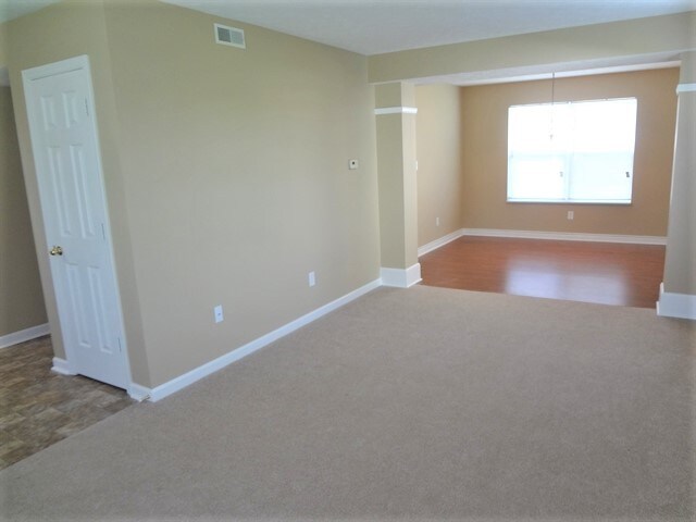 Foto del edificio - 9576 Frontier St