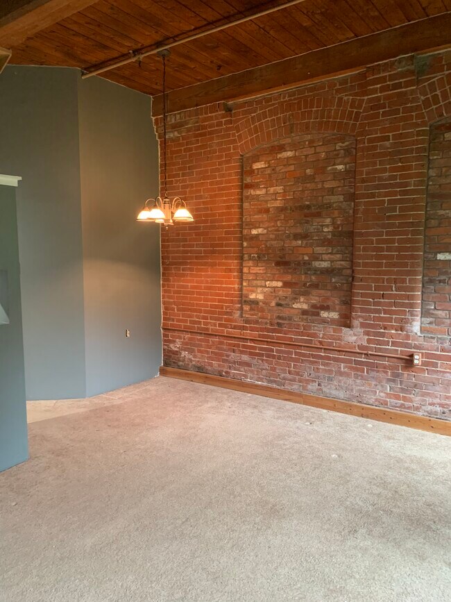 Foto del edificio - 222 Williams St E