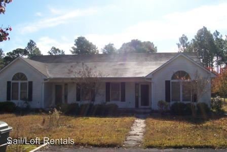 Foto principal - 181 Bennett Rd