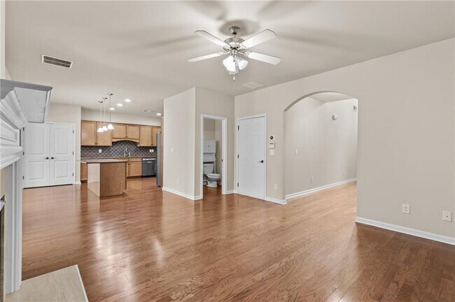 Building Photo - 2510 Callaway Ct