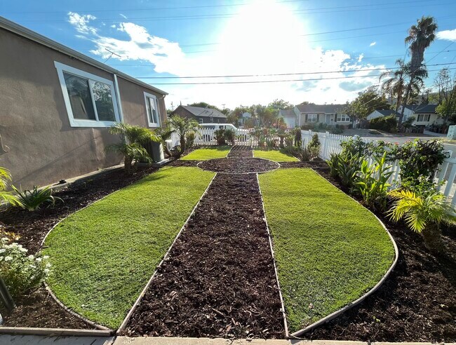 Foto del edificio - 1075 W Renette Ave