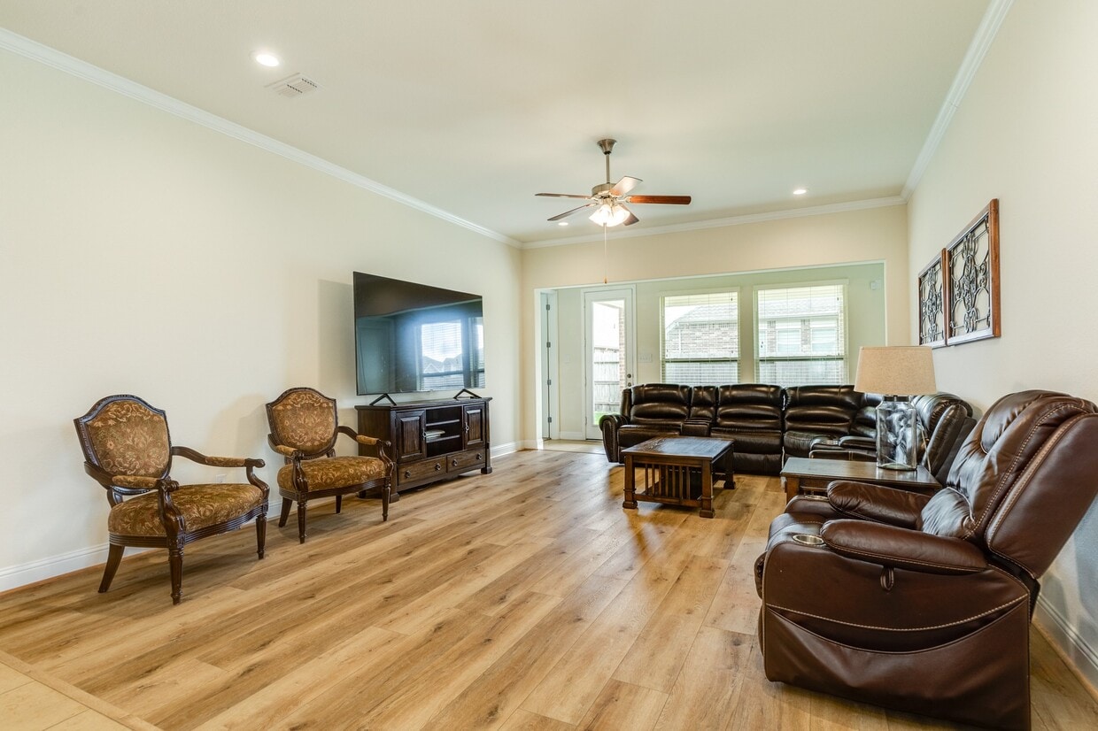 Foto principal - 2329 Vineyard Terrace Ln