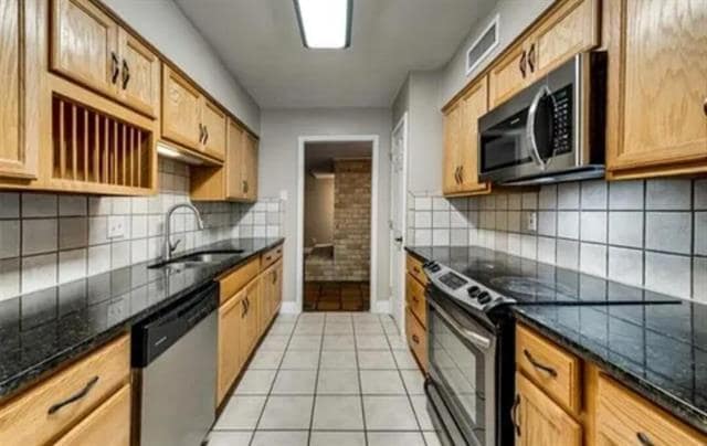 Foto del edificio - 3957 High Summit Dr