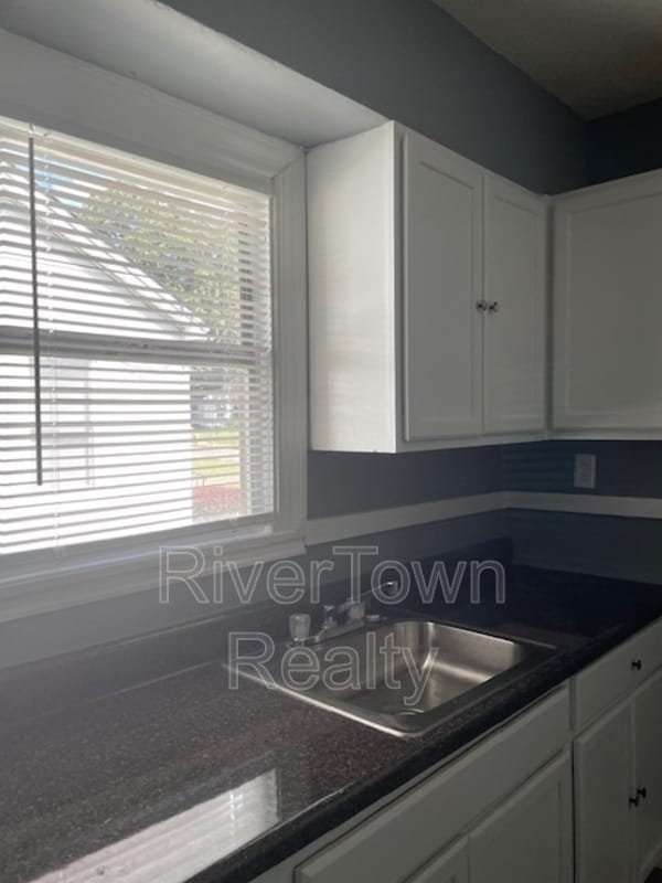 Foto del edificio - 3757 Fairmont Ave