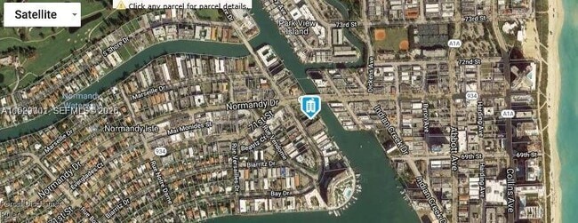 Foto del edificio - 6941 Bay Dr