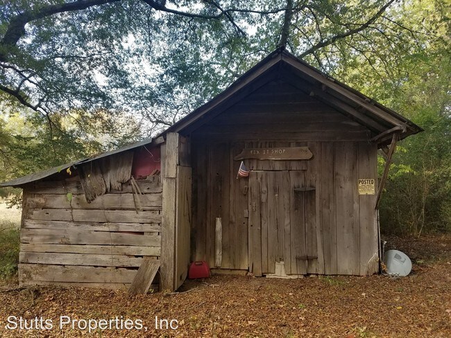Building Photo - 4877 County Road 31