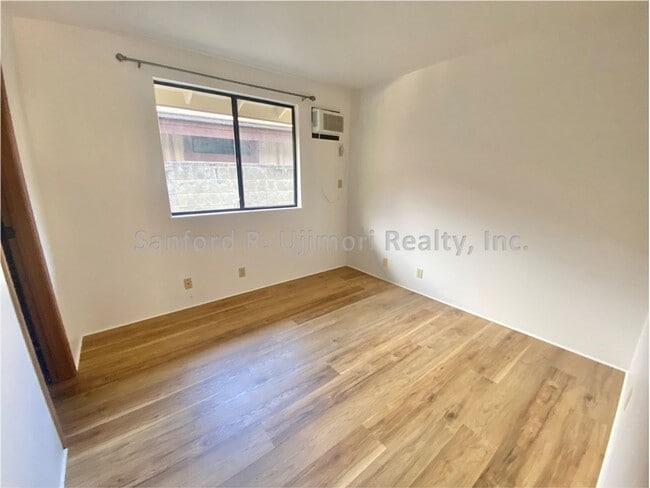 Building Photo - Ke Kumulani (3 bed/2 bath/2 prkg) Newtown,...