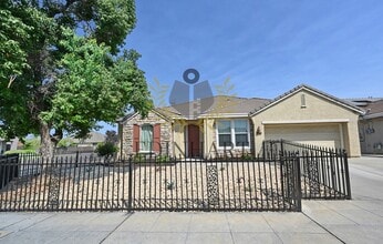 Building Photo - 6756 E Alta Ave