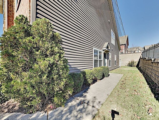 Foto del edificio - 8543 Calistoga Way