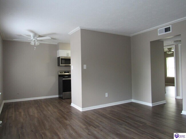 Foto del edificio - 244 Metts Ct