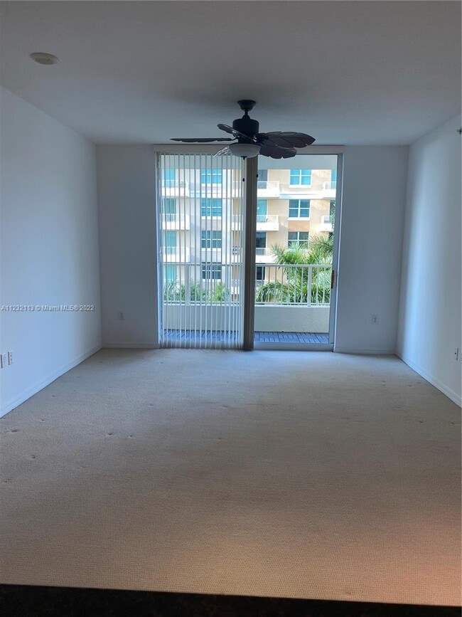 Building Photo - 700 E Boynton Beach Blvd