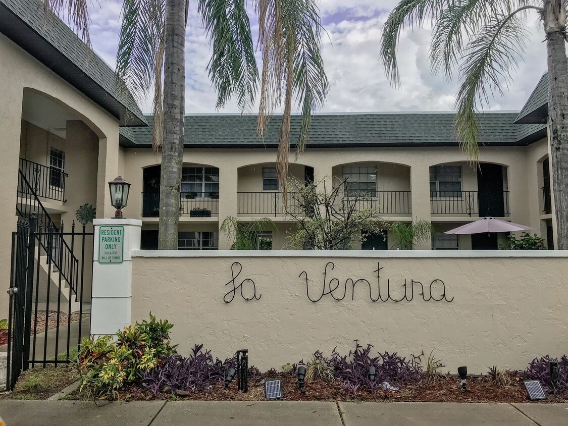 Primary Photo - One Bedroom Rental in South Tampa!