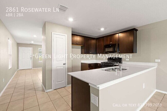 Foto del edificio - 2861 Rosewater Ln