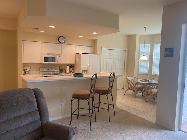 Building Photo - 20611 Country Creek Dr