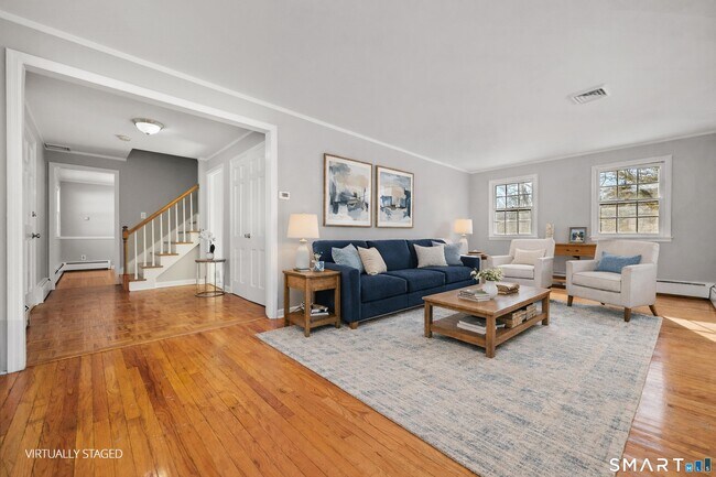 Foto del edificio - 25 Shelter Rock Rd