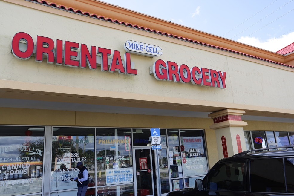 Living in Sandalwood Jacksonville, FL Neighborhood Guide by