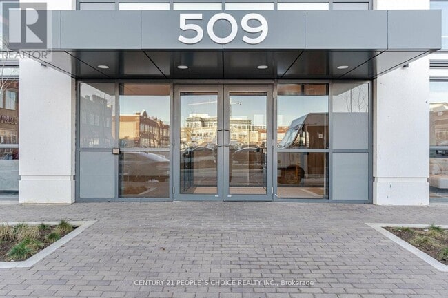 Building Photo - 509 Dundas St W