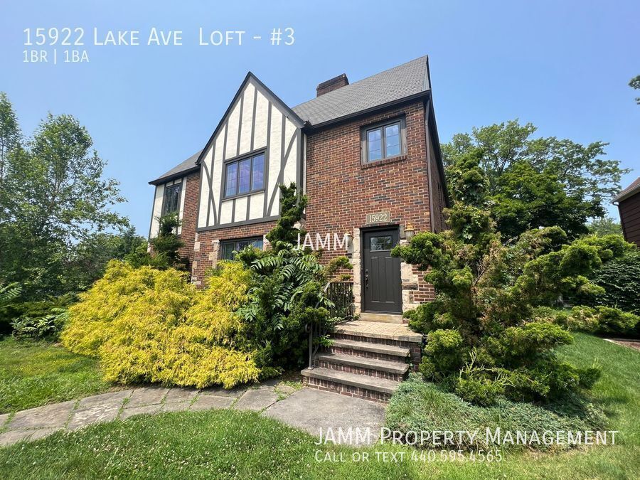 Foto principal - 15922 Lake Ave