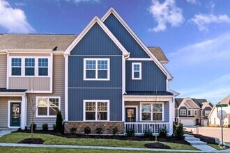 Building Photo - 220 Marietta Way