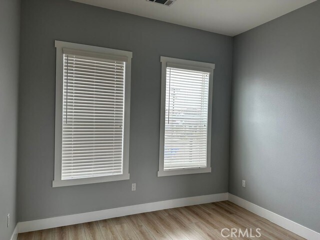 Foto del edificio - 31917 St Joseph Ln