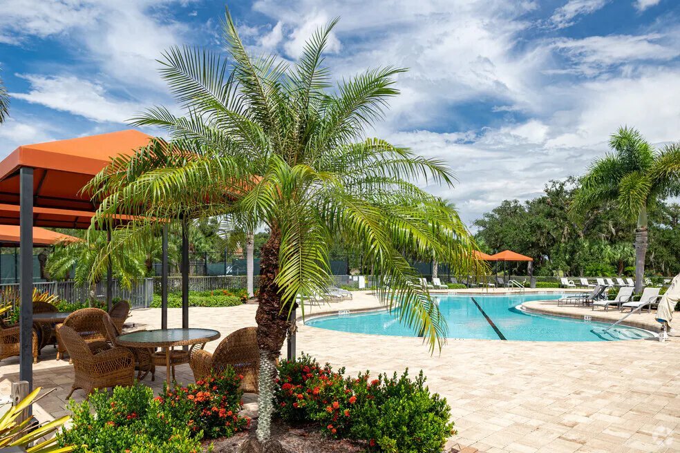 Foto del edificio - 3210 Cottonwood Bend