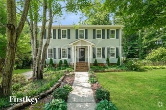 Building Photo - 7 Stoney Glen Pl