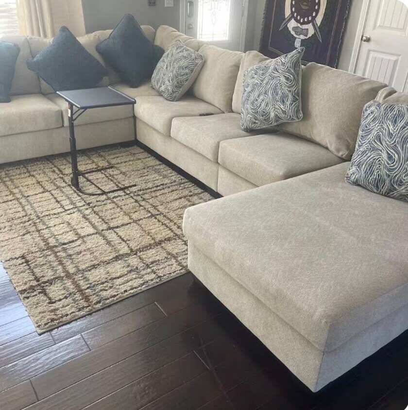 Building Photo - 183 Twin Lakes Dr