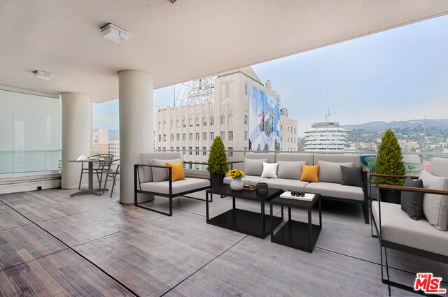 Foto del edificio - 6250 Hollywood Blvd