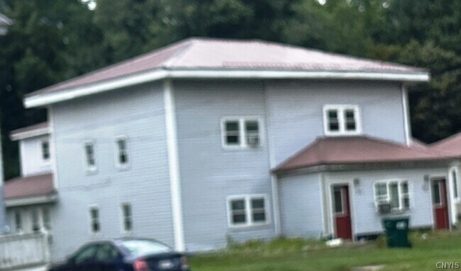 Foto del edificio - 170 Oswego St