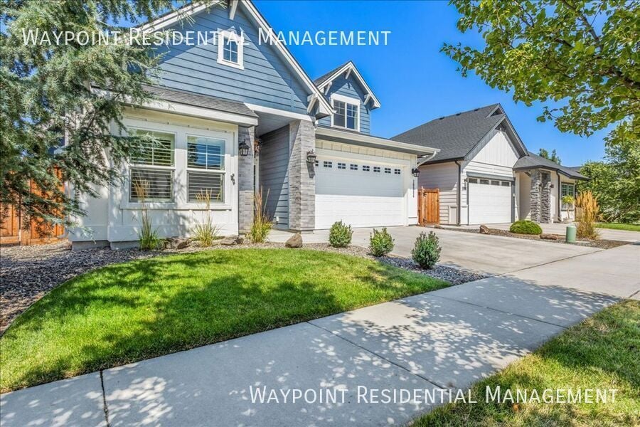 Primary Photo - 10984 W Leilani Dr