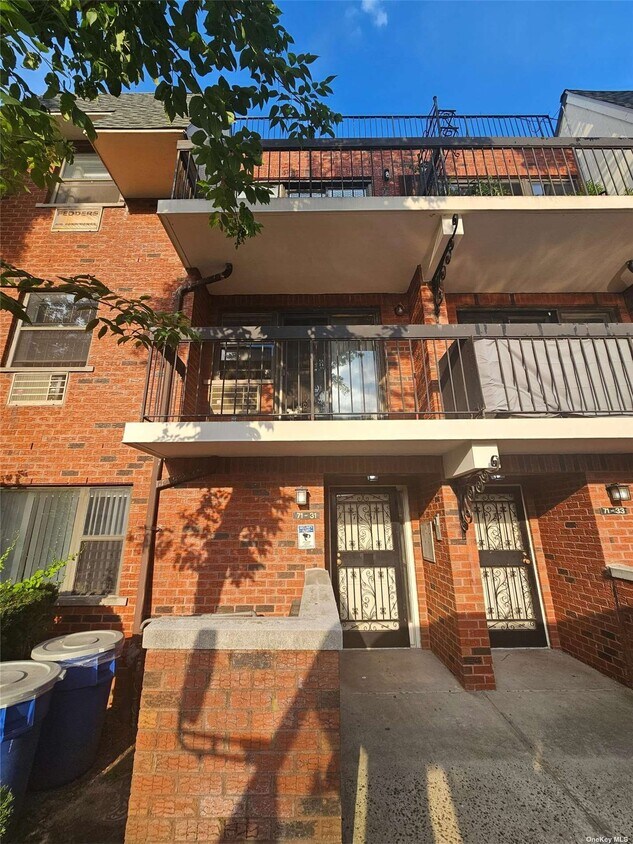 Primary Photo - 7131 Park Ave