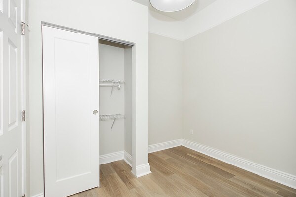 Building Photo - 573 Birch St