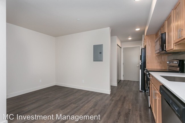 Foto del edificio - 3829 California Ave SW