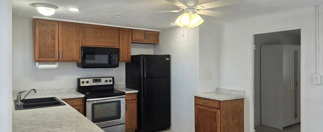 Foto del edificio - 1120 Northshore Dr