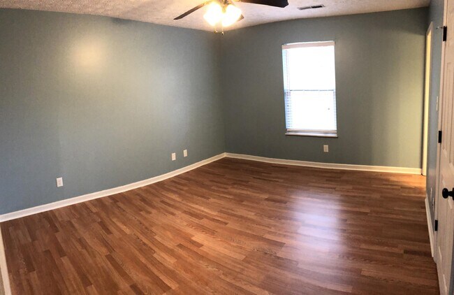 Foto del edificio - 5616 Jamaica Ln