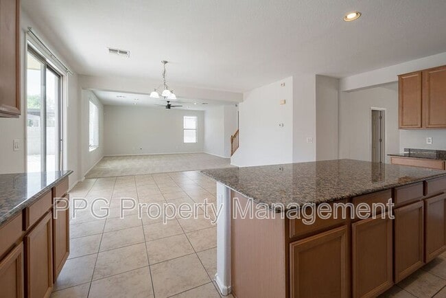 Building Photo - 15743 W Sierra St