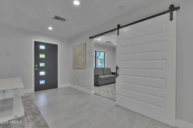 Building Photo - 4241 E Calle Tuberia